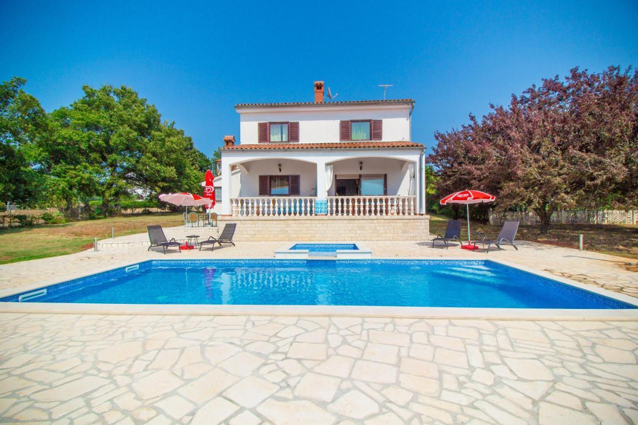 Villa Sabatti Kukci Экстерьер фото